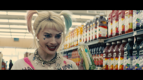 Birds.of.Prey.And.the.Fantabulous.Emancipation.of.One.Harley.Quinn.2020.2160p.WEB-DL.DDP5.1.Atmos.HEVC-BLUTONiUM.mkv_snapshot_00.57.37_2020.03.24_15.55.57.png